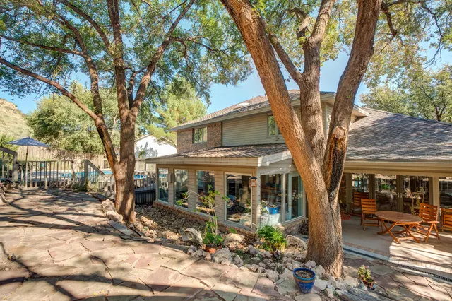 Photo 3 — 109 S Lakeshore Drive, Ransom Canyon, TX 79366
