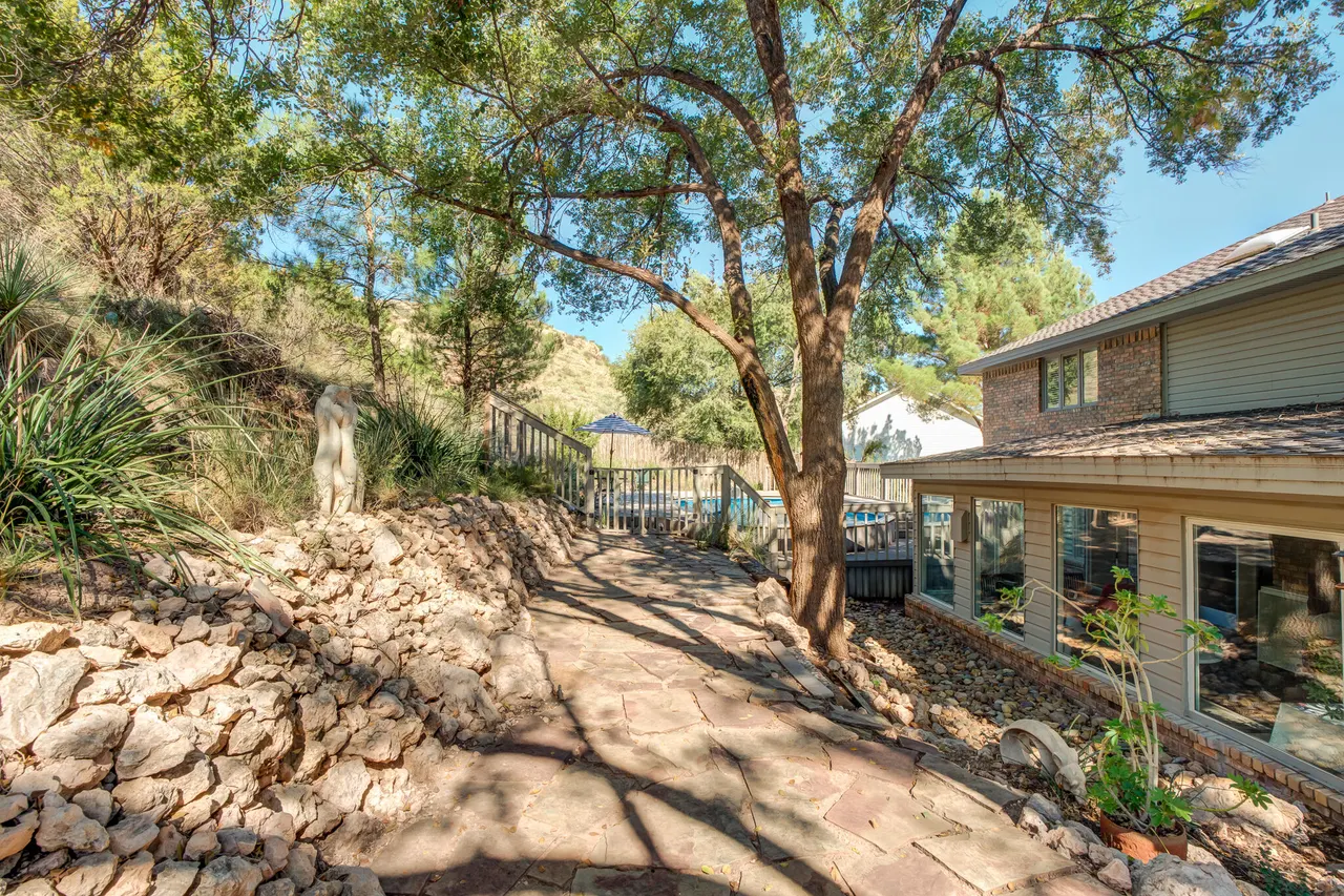 Photo 18 — 109 S Lakeshore Drive, Ransom Canyon, TX 79366