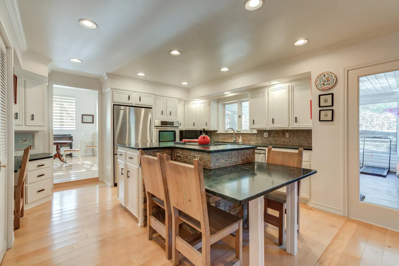 Photo 49 — 109 S Lakeshore Drive, Ransom Canyon, TX 79366