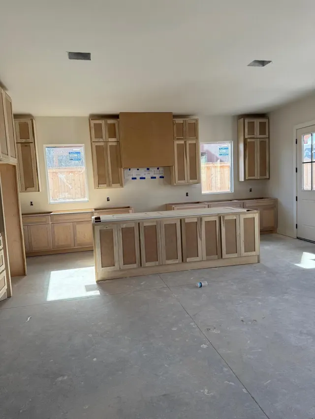 Photo 5 — 3622 143rd Street, Lubbock, TX 79423