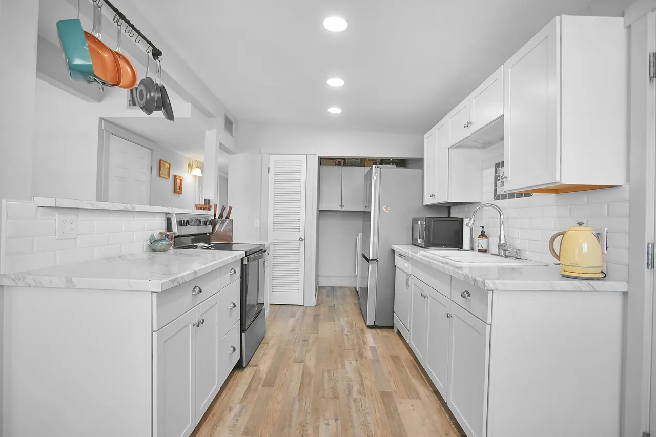 Photo 8 — 2519 62nd Street, Lubbock, TX 79413