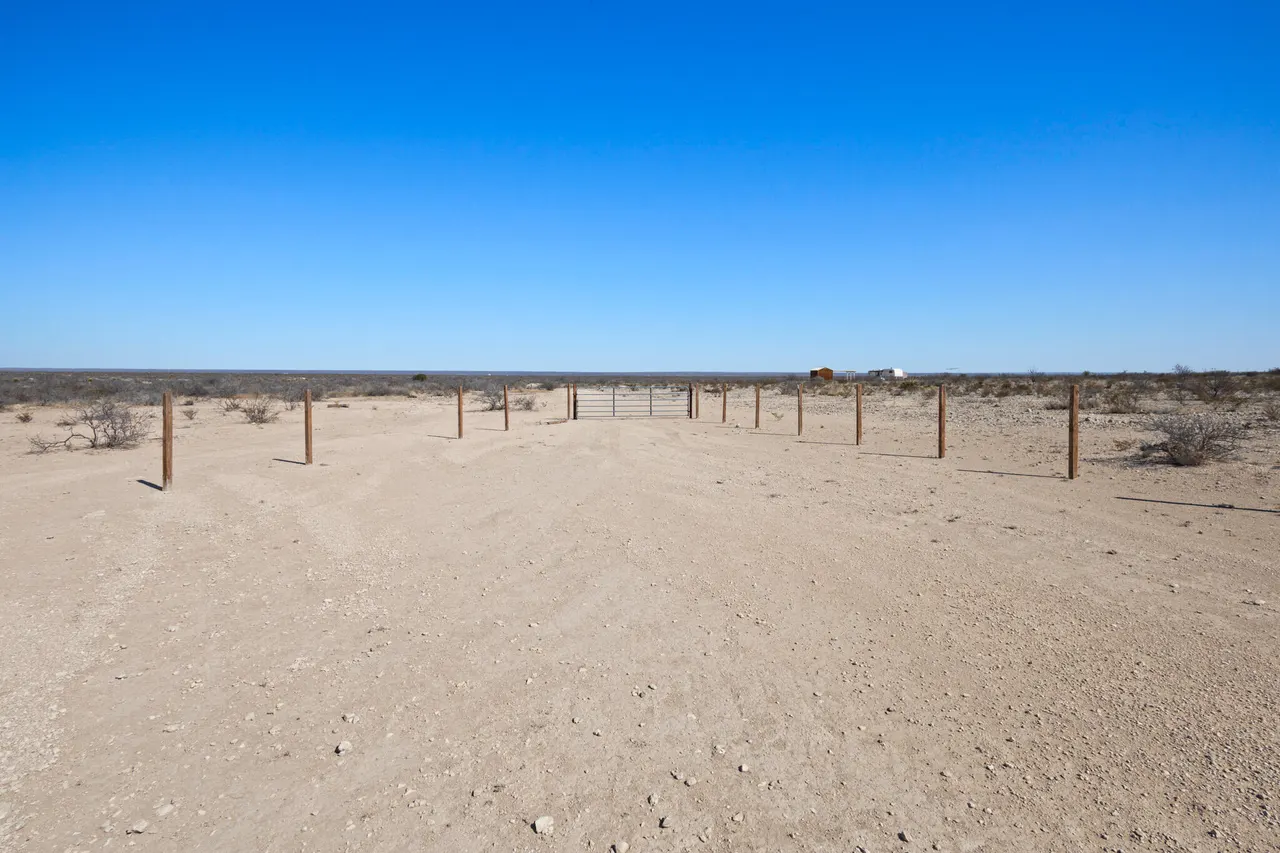 Photo 18 — N State Hwy 349, Dryden, TX 78851