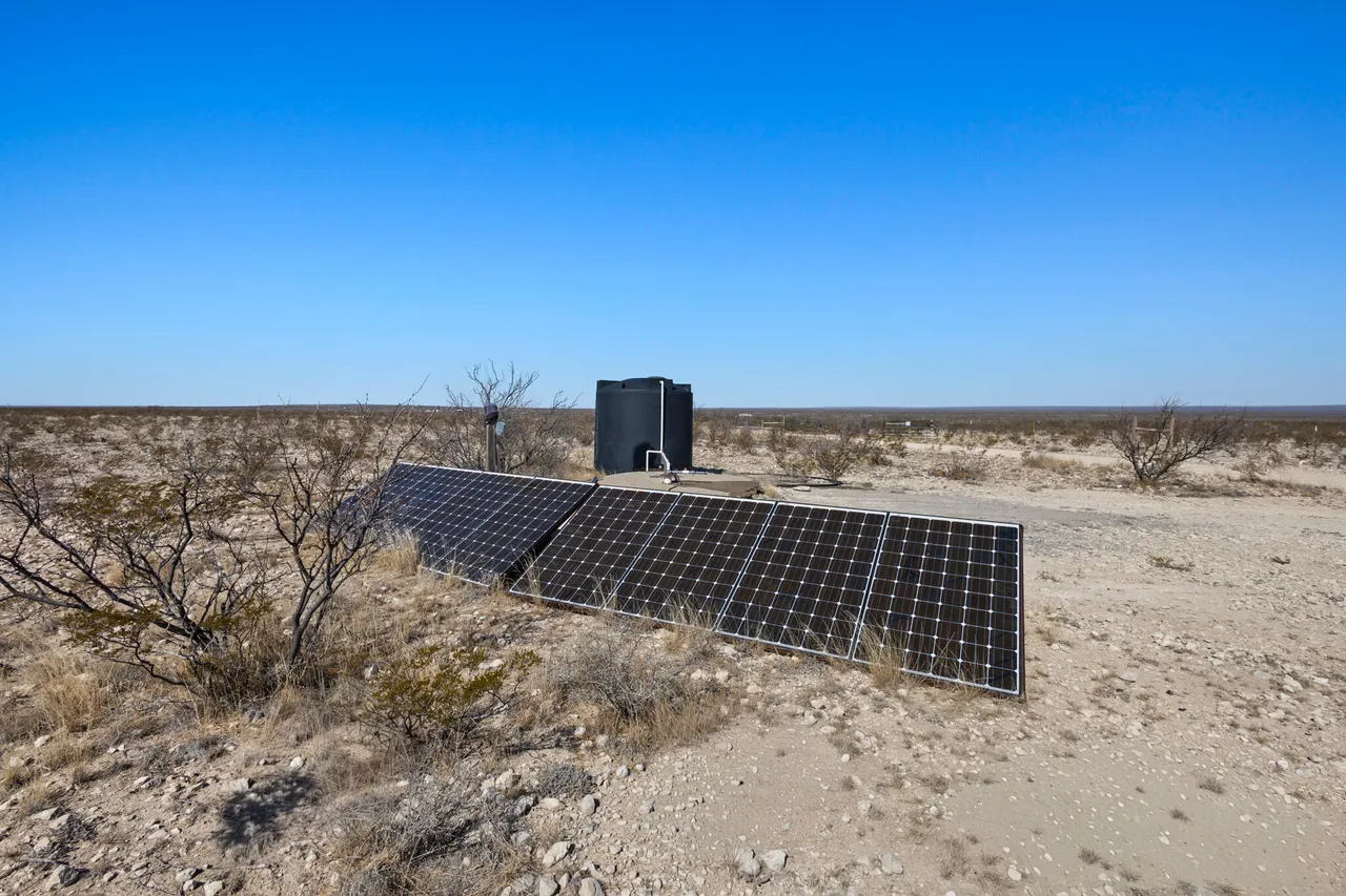 Photo 14 — N State Hwy 349, Dryden, TX 78851