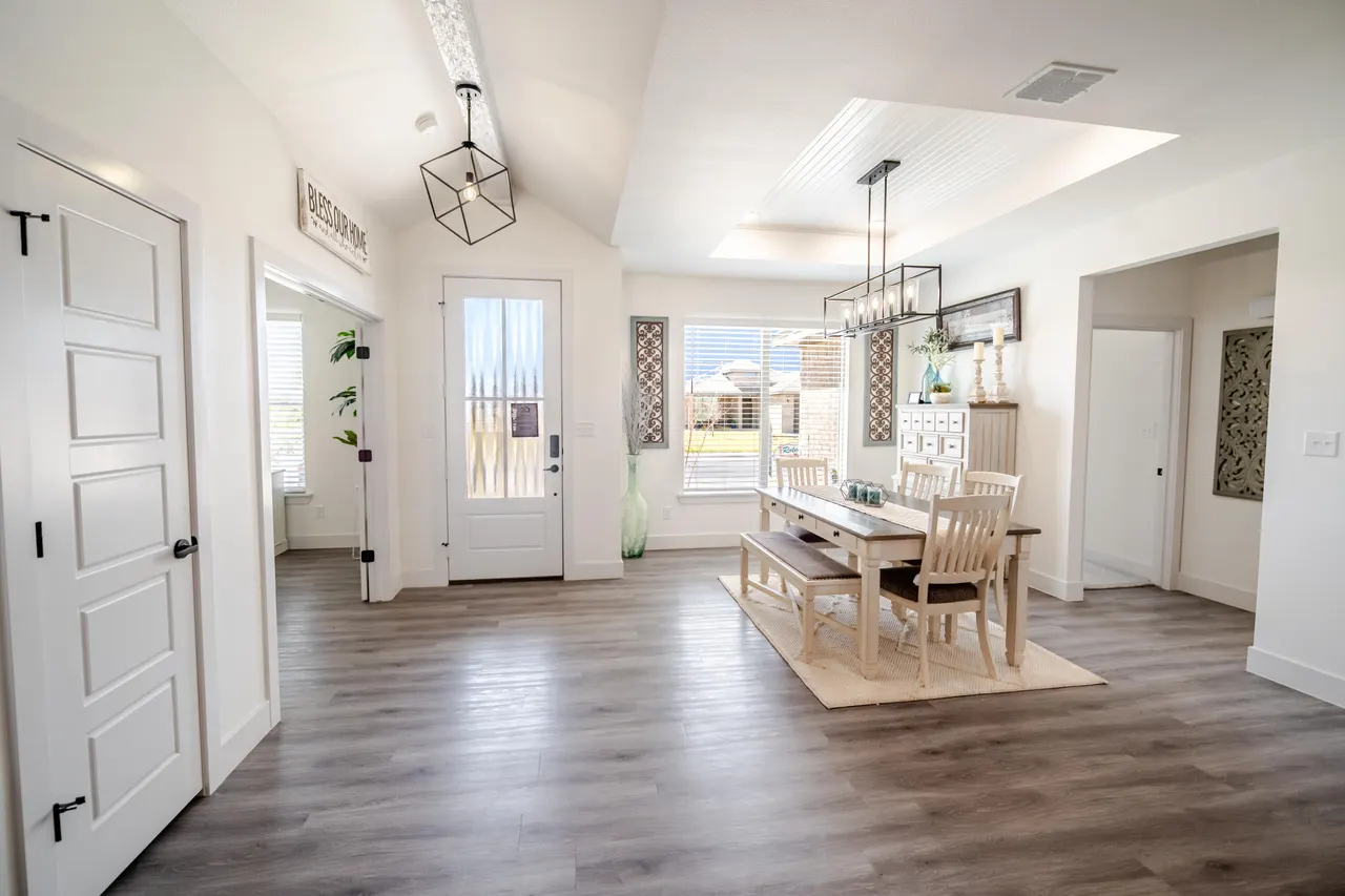 Photo 6 — 7604 58th Street, Lubbock, TX 79407