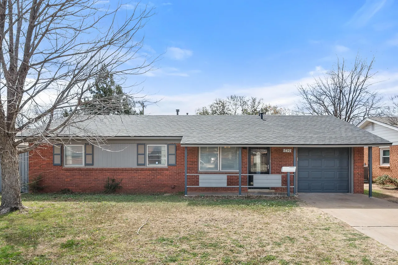 Photo 3 — 5421 43rd Street, Lubbock, TX 79414