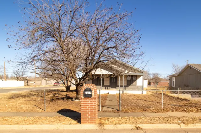 Photo 2 — 3114 Baylor Street, Lubbock, TX 79415