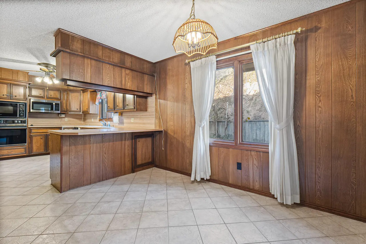 Photo 9 — 12 Foothill Drive, Ransom Canyon, TX 79366