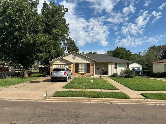 Front exterior — 2518 32nd Street, Lubbock, TX 79410