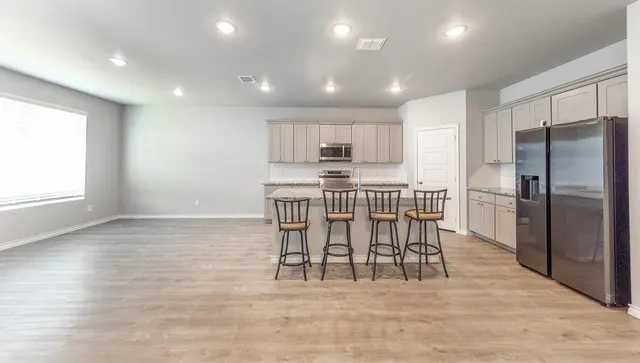 Photo 8 — 703 E 17th Street, Wolfforth, TX 79382