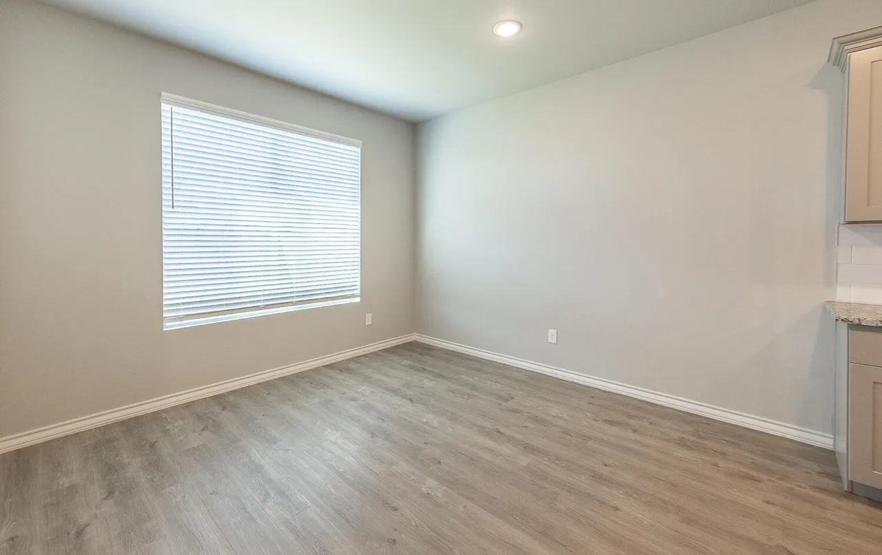 Photo 9 — 703 E 17th Street, Wolfforth, TX 79382