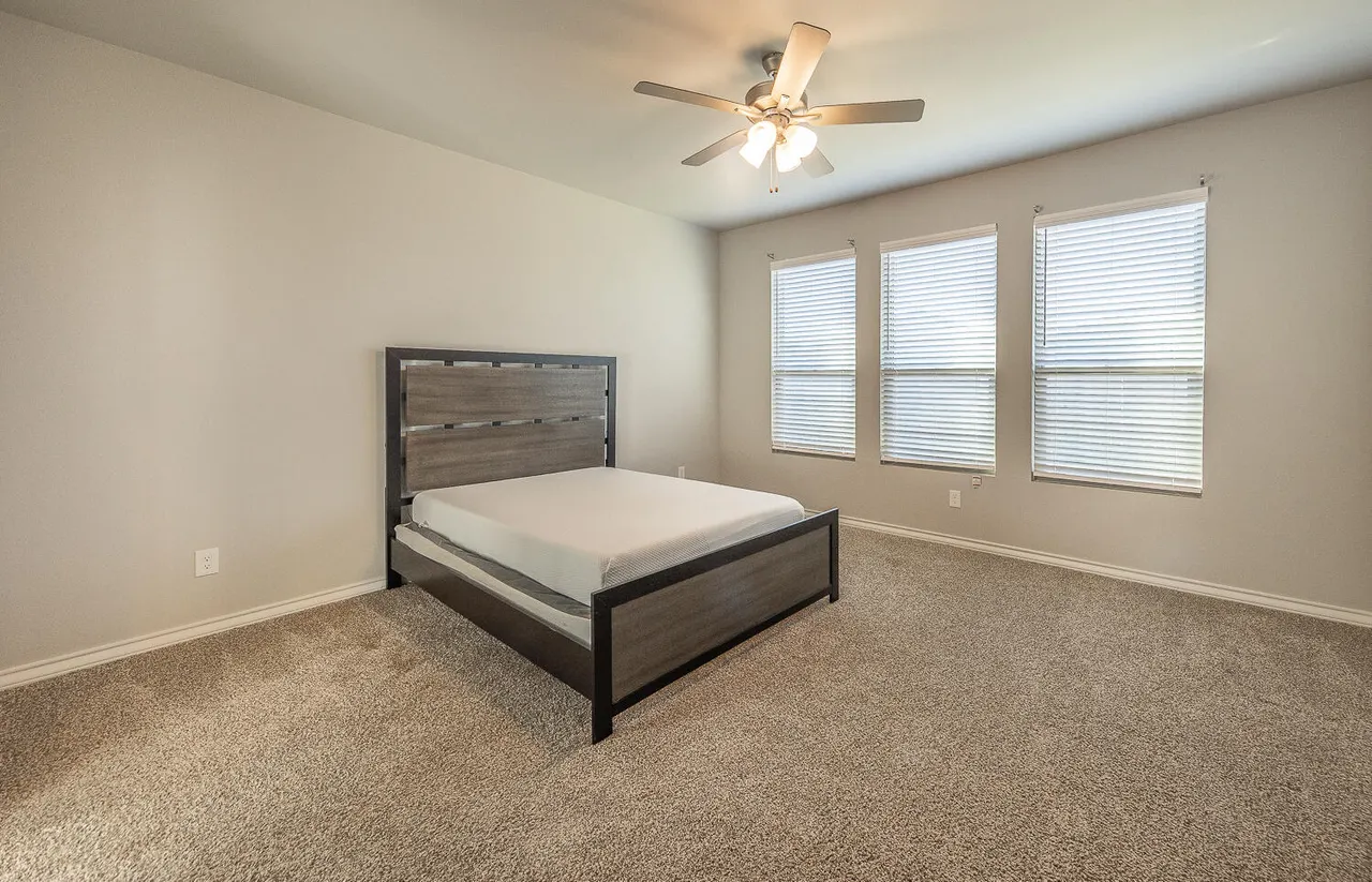Photo 12 — 703 E 17th Street, Wolfforth, TX 79382