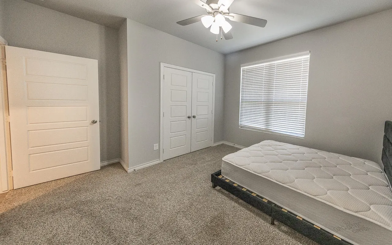 Photo 19 — 703 E 17th Street, Wolfforth, TX 79382