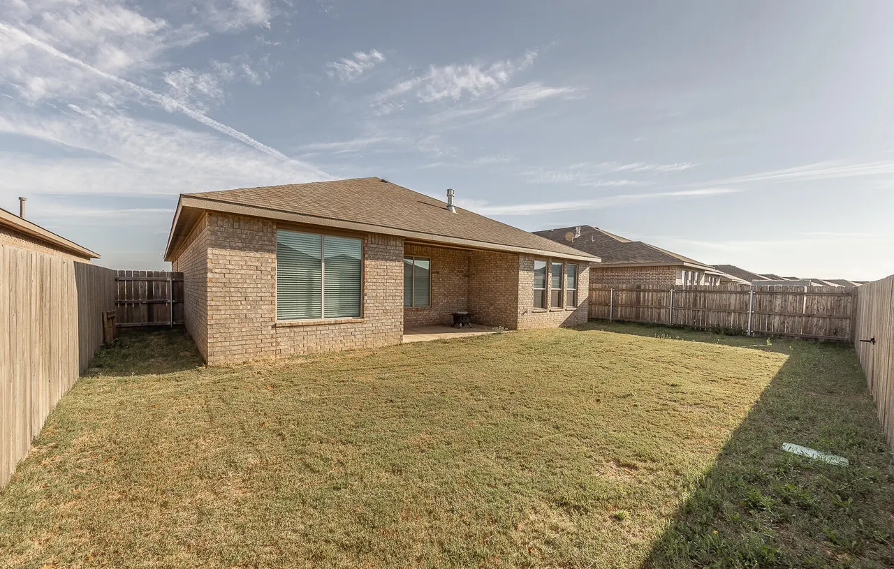 Photo 25 — 703 E 17th Street, Wolfforth, TX 79382