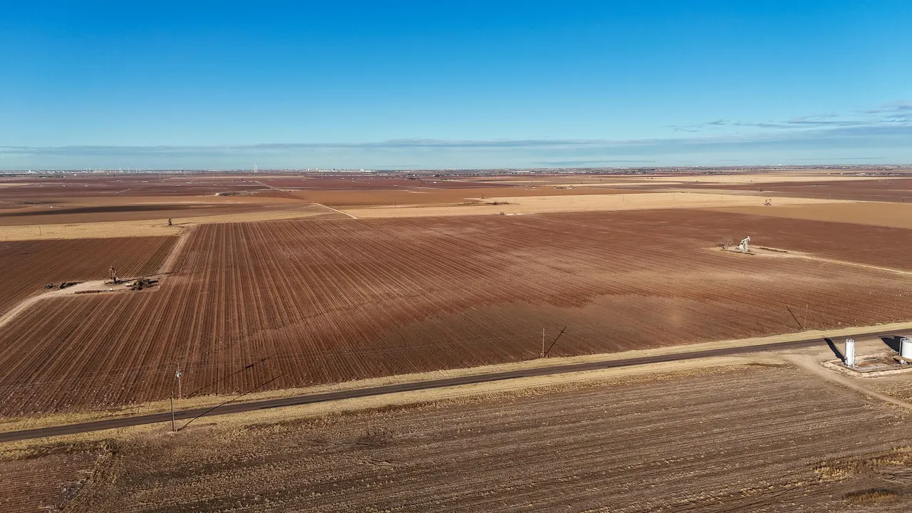 Photo 3 — Tract 24 Roosevelt Farms CR 3300, Slaton, TX 79364