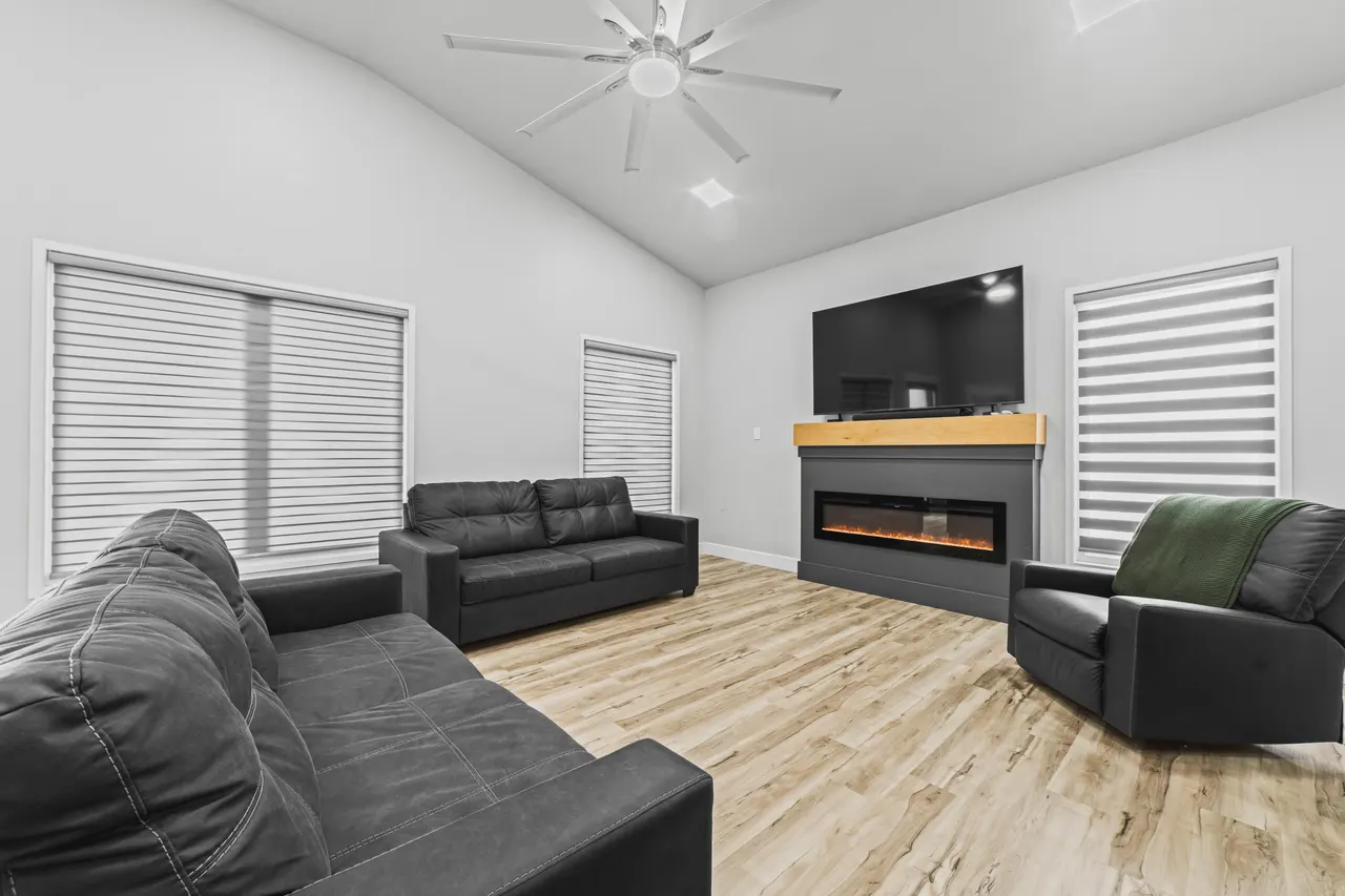 Photo 3 — 273 County Rd. 304 E, Seminole, TX 79360