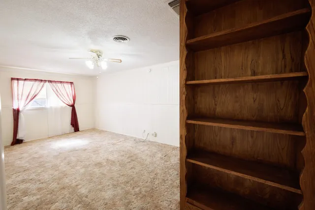 Photo 4 — 708 15th Street, Abernathy, TX 79311