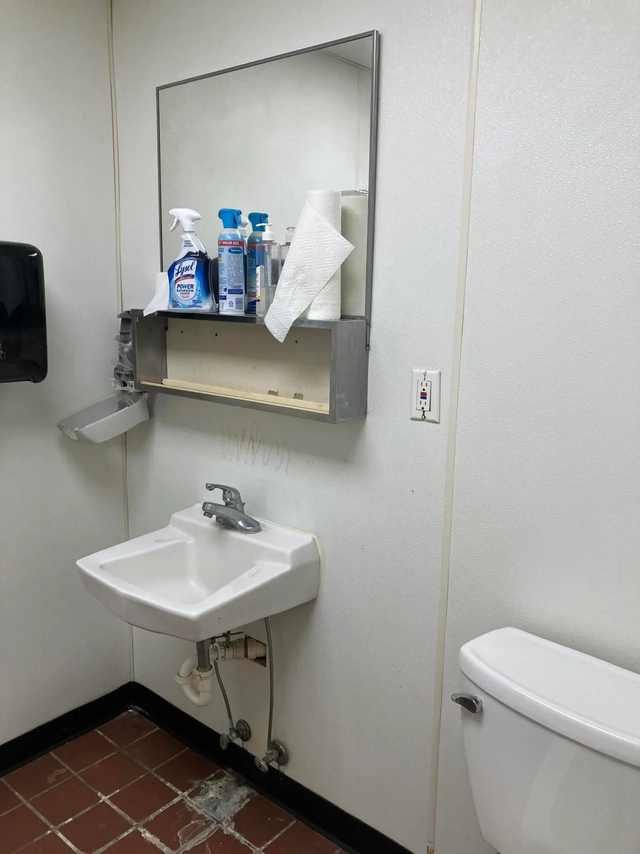 Photo 40 — 2110 W 5th Street, Plainview, TX 79072
