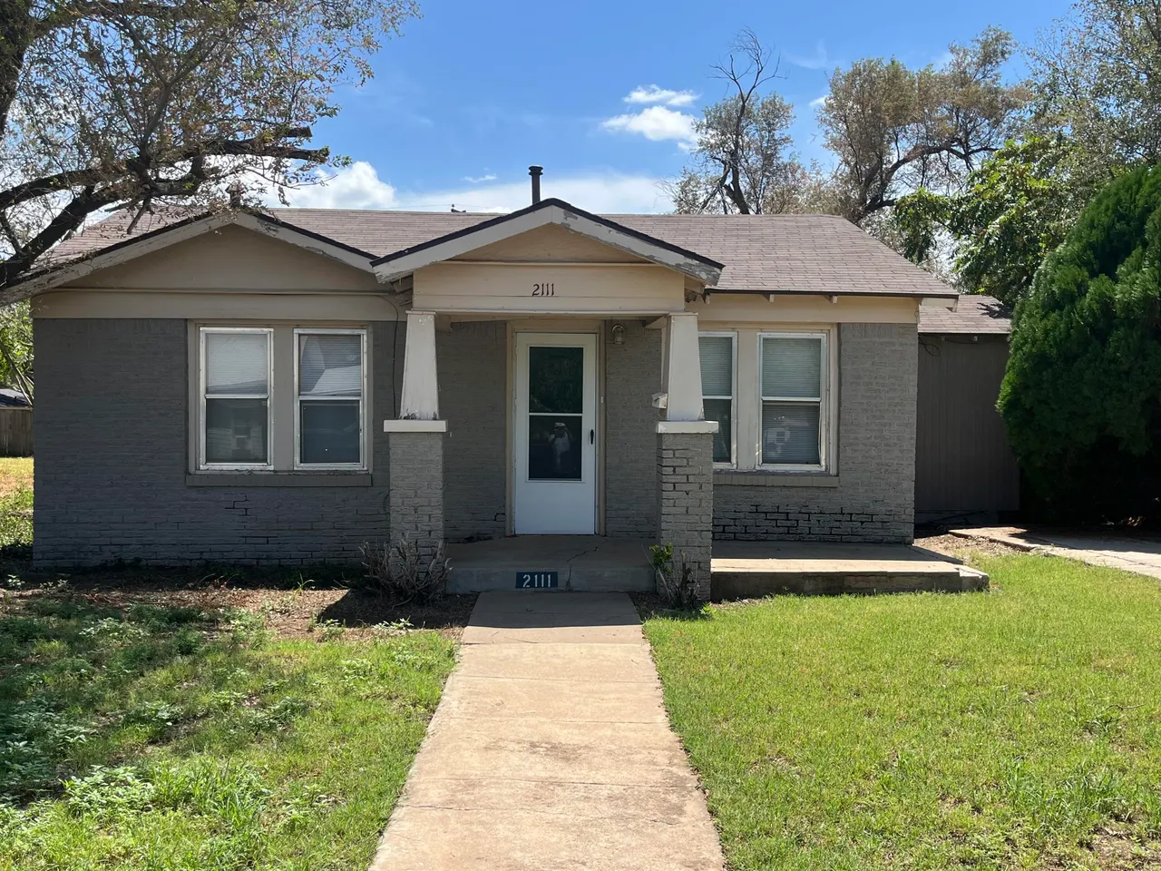 Front exterior — 2111 25th Street, Lubbock, TX 79411