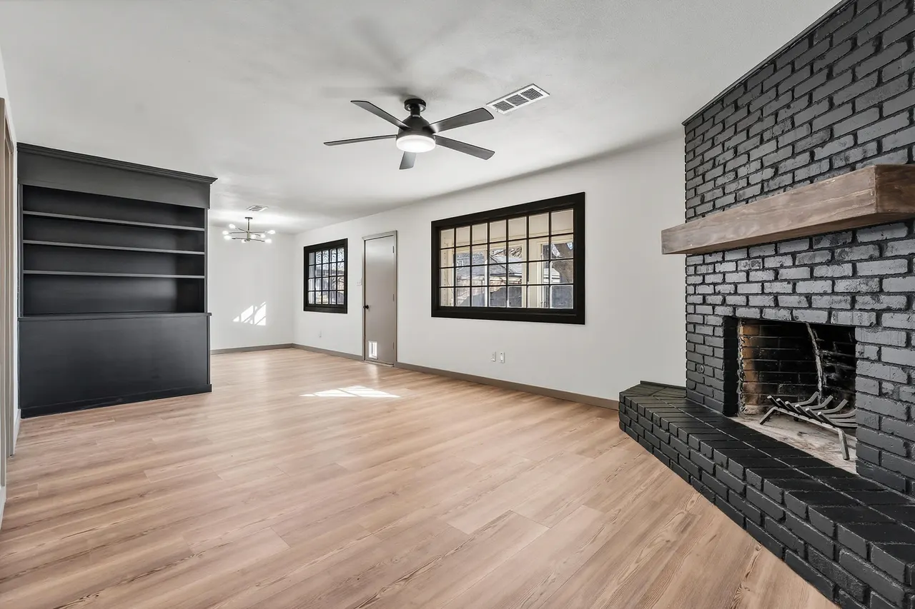 Photo 8 — 6007 Norfolk Avenue, Lubbock, TX 79413