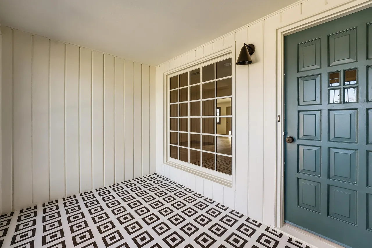 Photo 4 — 6007 Norfolk Avenue, Lubbock, TX 79413