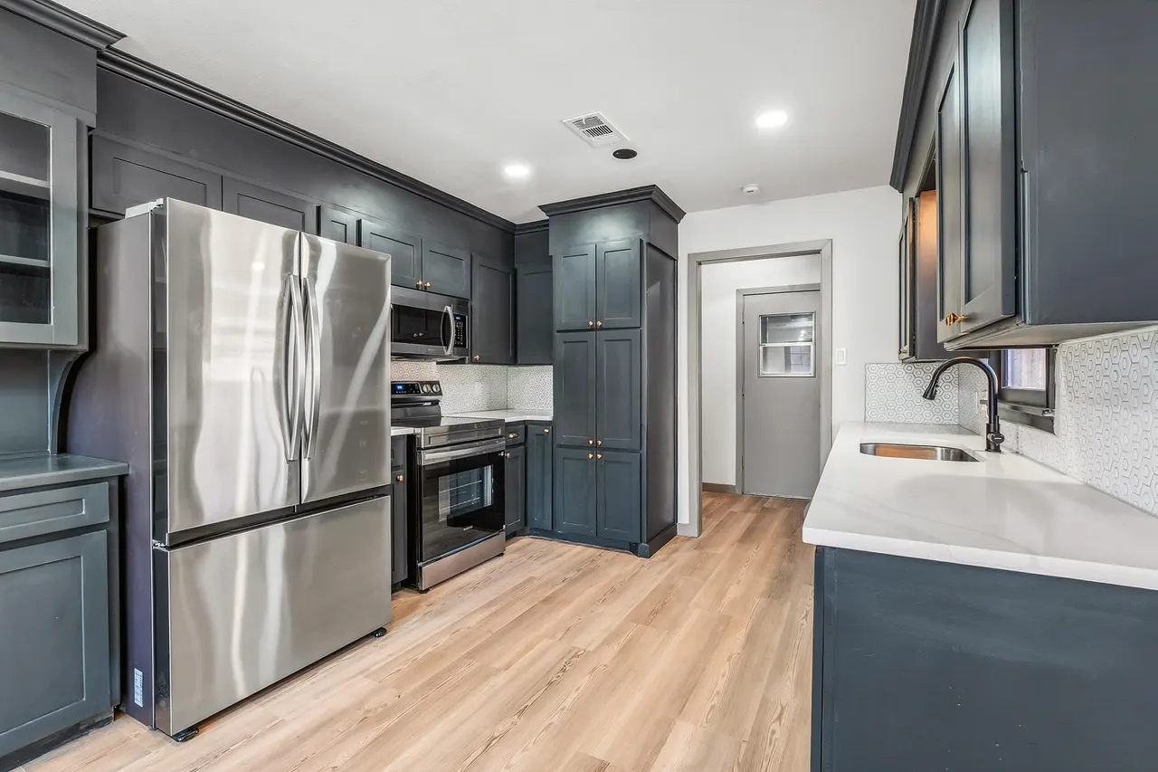 Photo 11 — 6007 Norfolk Avenue, Lubbock, TX 79413