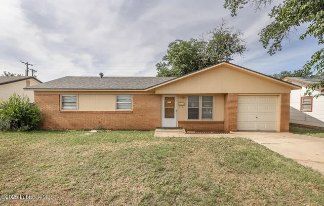 Front exterior — 1609 68th Street, Lubbock, TX 79412