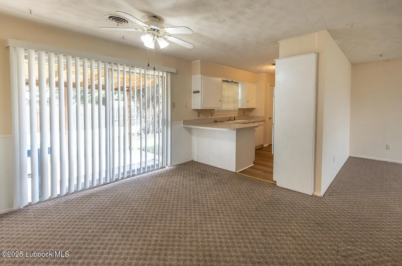 Photo 6 — 1609 68th Street, Lubbock, TX 79412