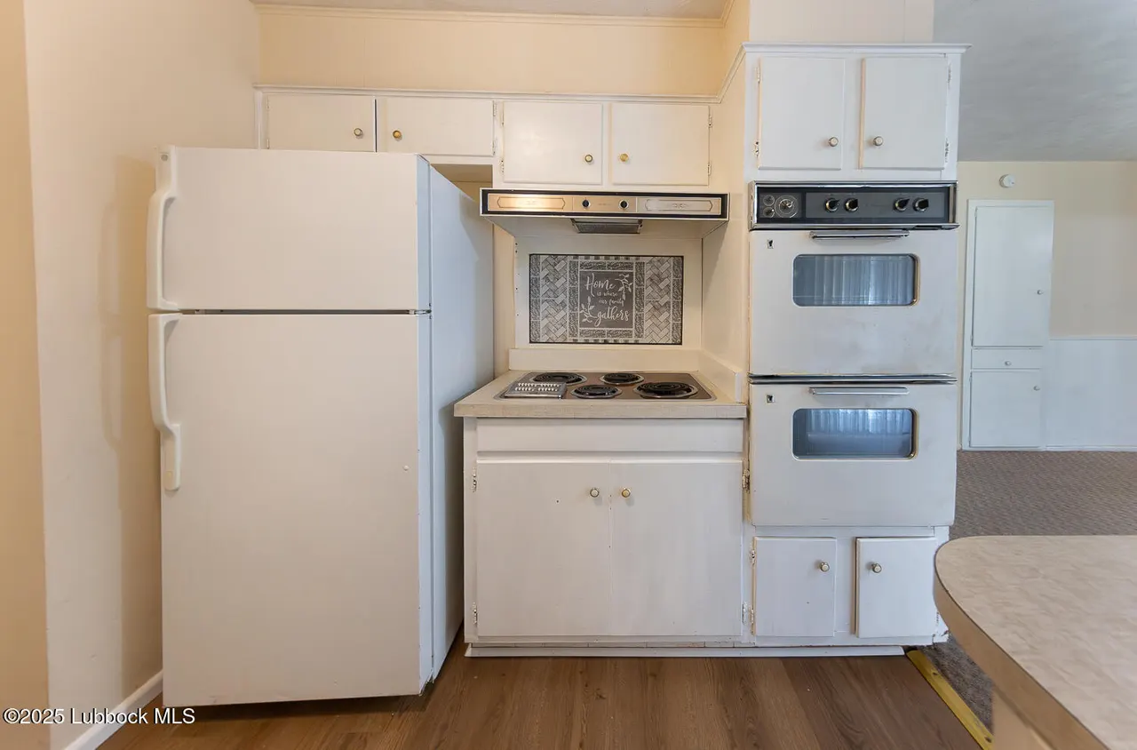 Photo 9 — 1609 68th Street, Lubbock, TX 79412