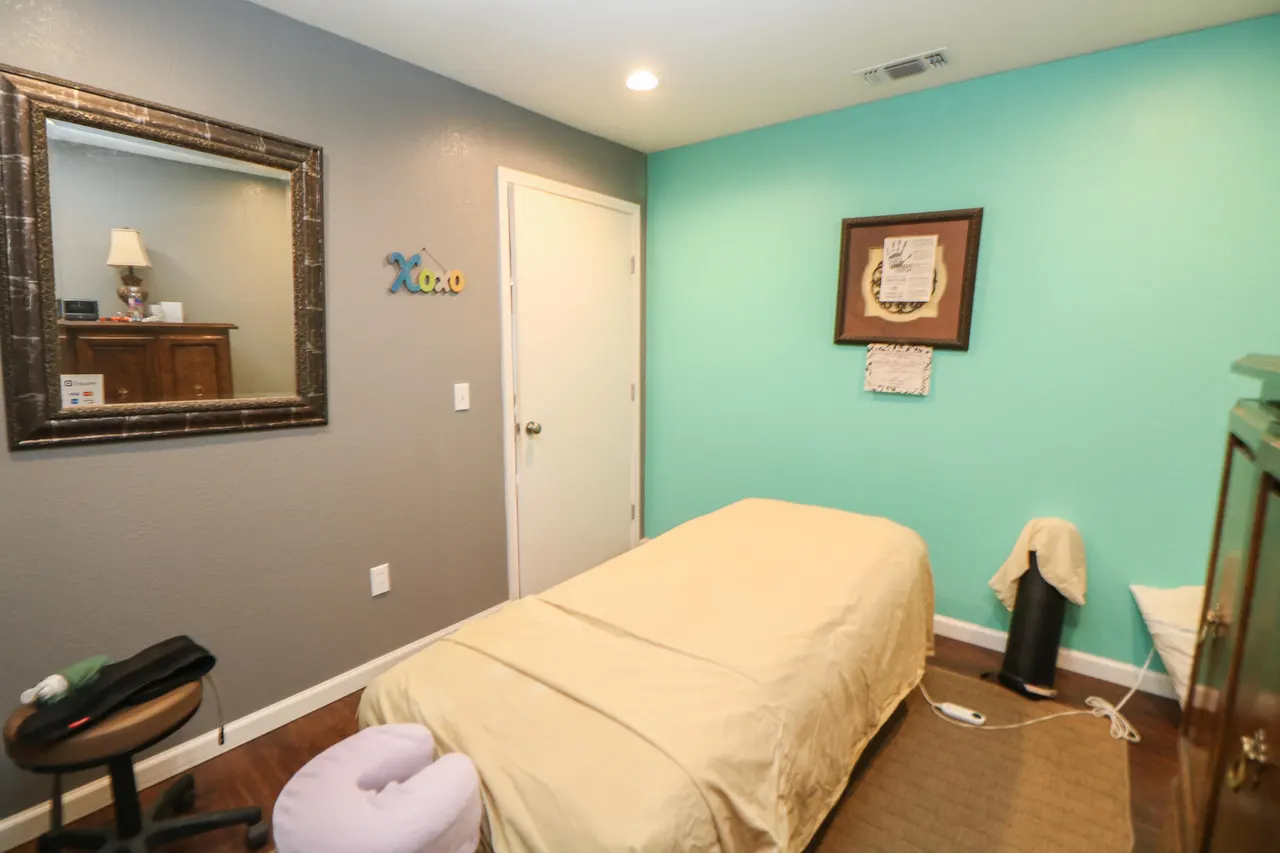 Photo 10 — 200 E Waylon Jennings Boulevard, Littlefield, TX 79339