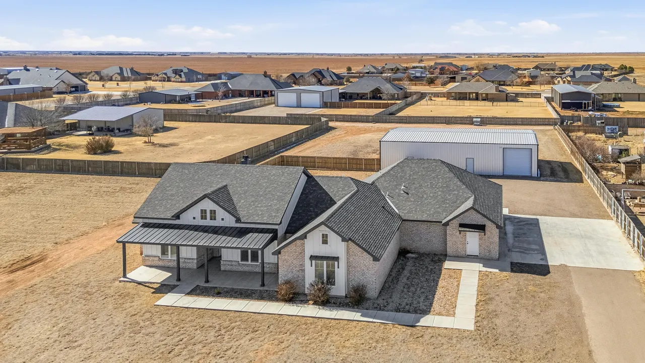 Photo 2 — 7103 N Farm To Market Road 1264, Lubbock, TX 79415