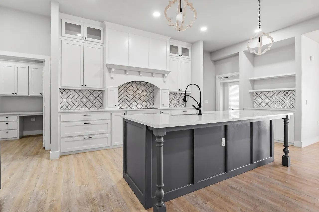 Photo 4 — 7103 N Farm To Market Road 1264, Lubbock, TX 79415