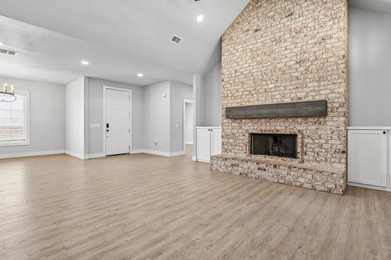 Photo 15 — 7103 N Farm To Market Road 1264, Lubbock, TX 79415