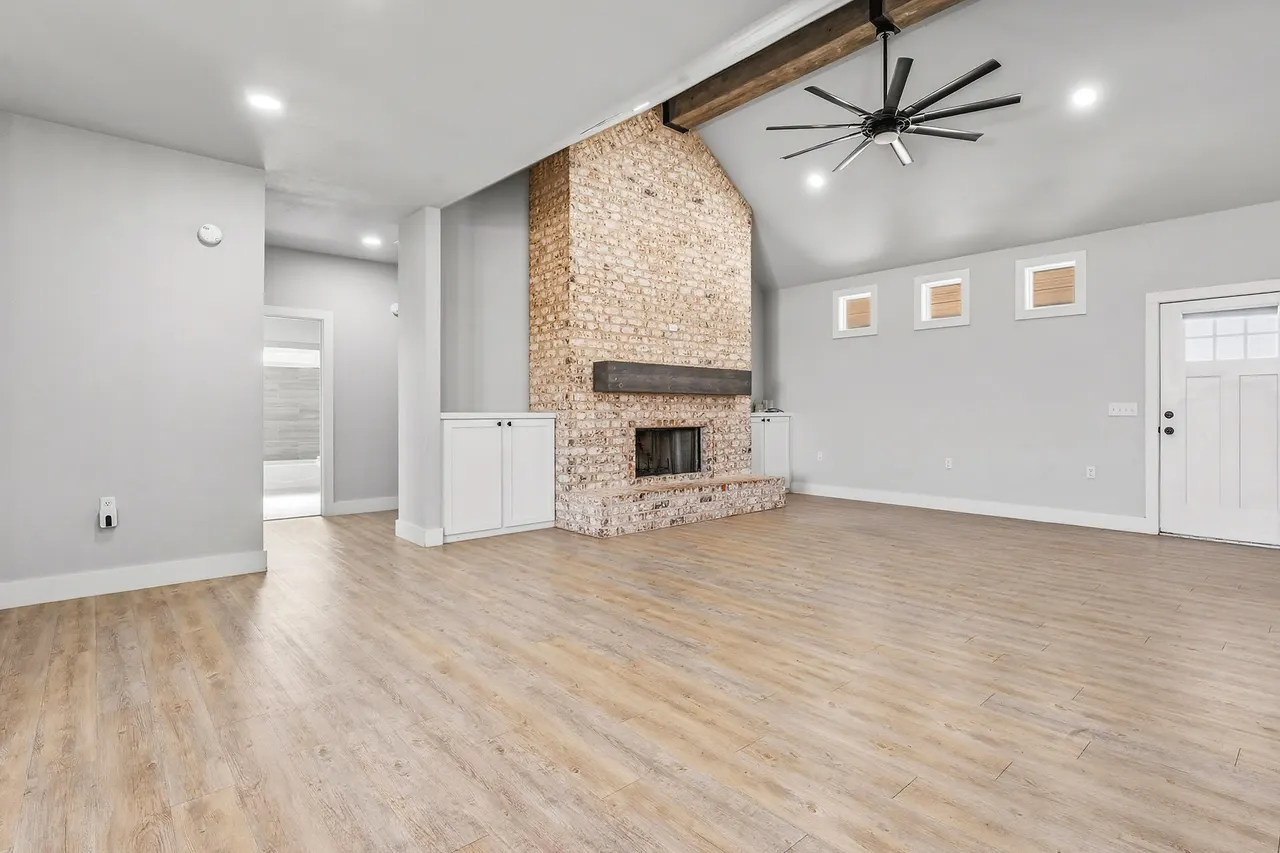 Photo 16 — 7103 N Farm To Market Road 1264, Lubbock, TX 79415