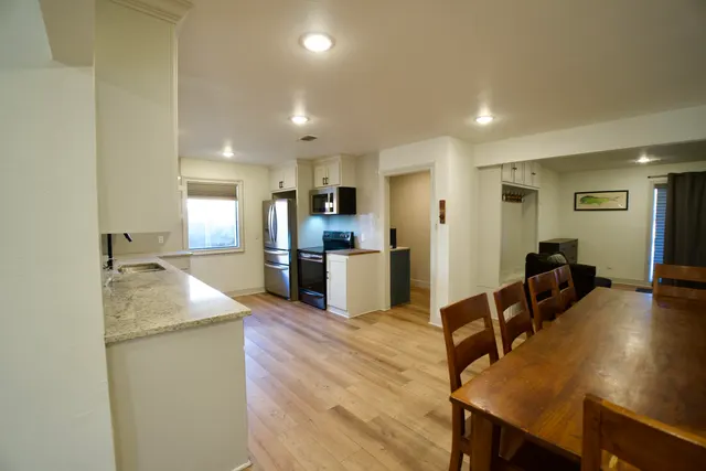 Photo 6 — 2517 52nd Street, Lubbock, TX 79413