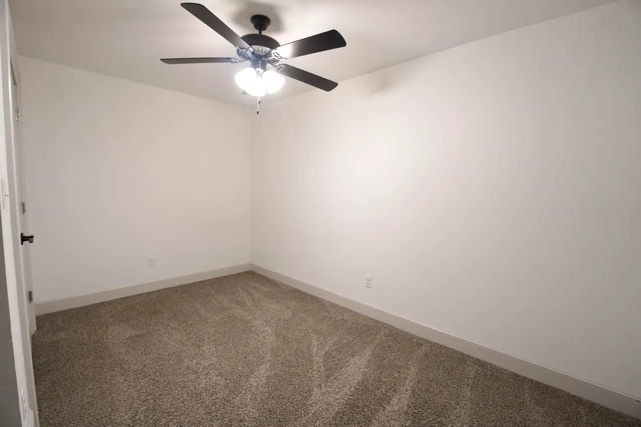 Photo 12 — 2517 52nd Street, Lubbock, TX 79413