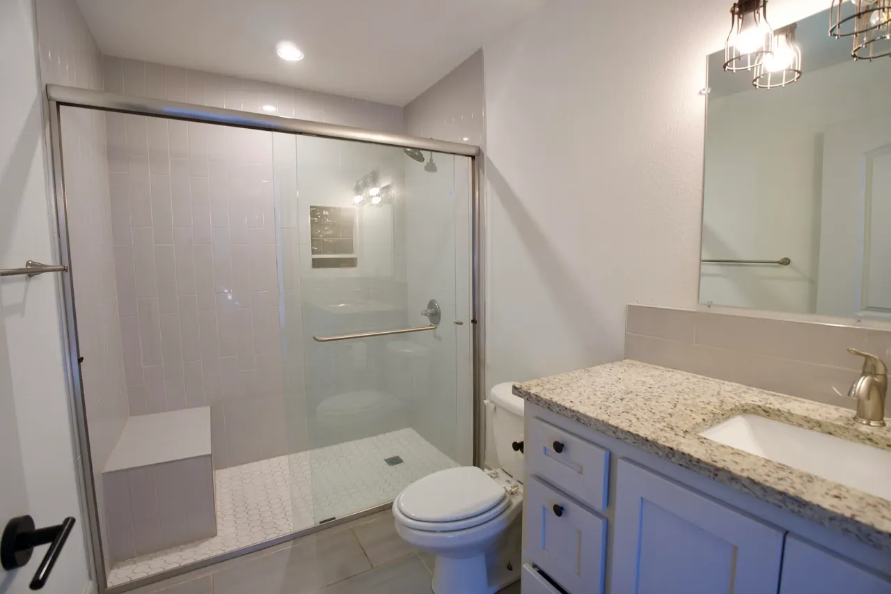 Photo 14 — 2517 52nd Street, Lubbock, TX 79413