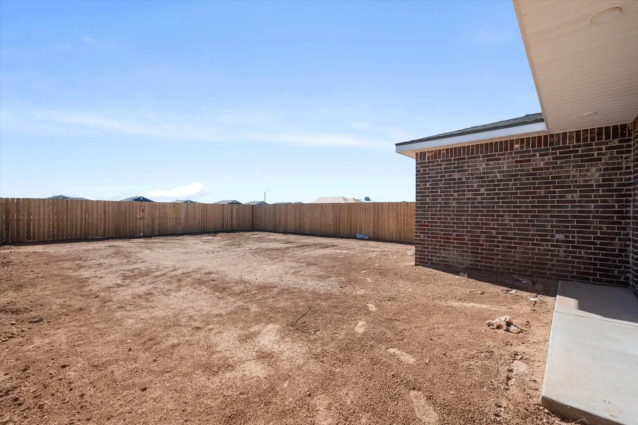 Photo 16 — 5509 Smith Street, Lubbock, TX 79416