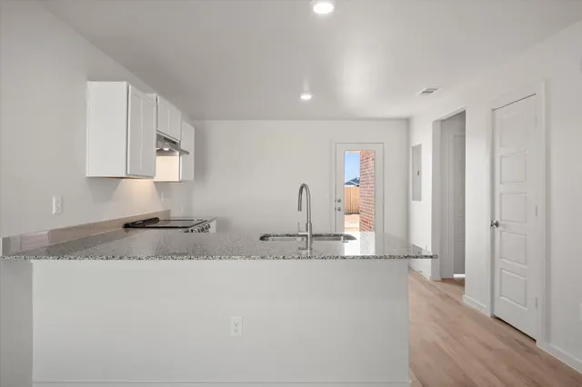 Photo 7 — 5509 Smith Street, Lubbock, TX 79416