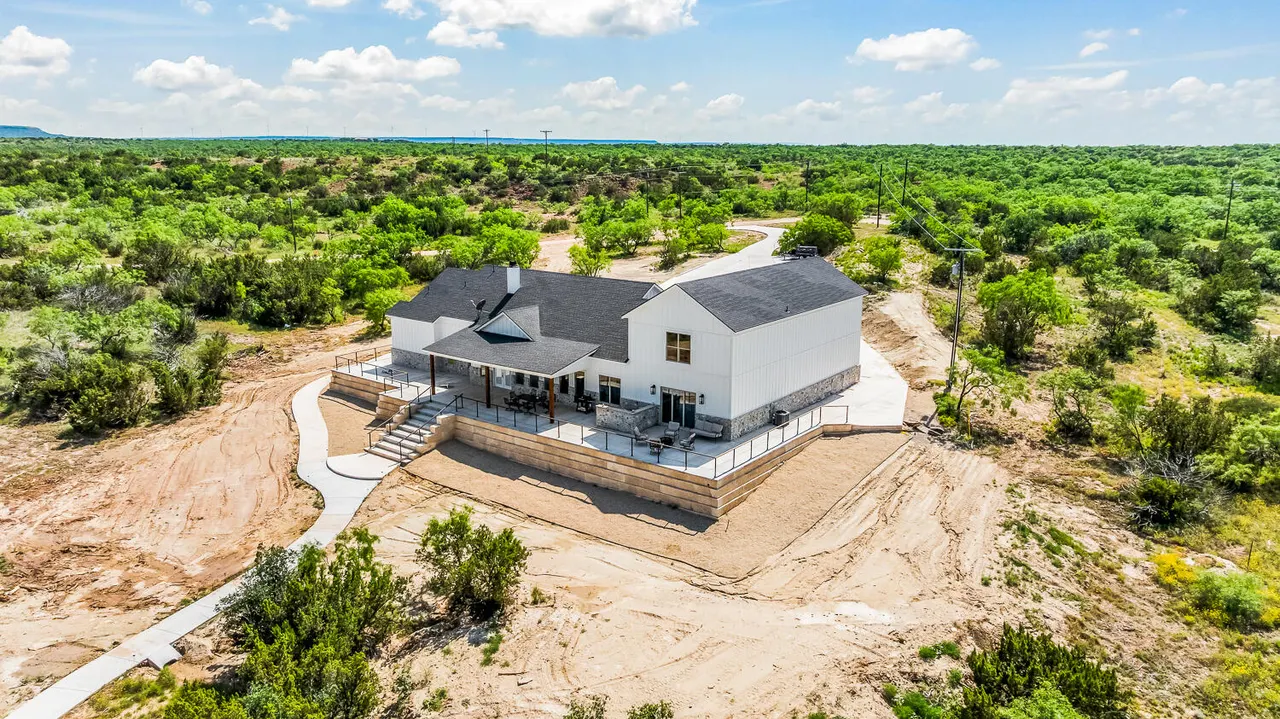 Photo 6 — 2627 Ward Road, Justiceburg, TX 79330