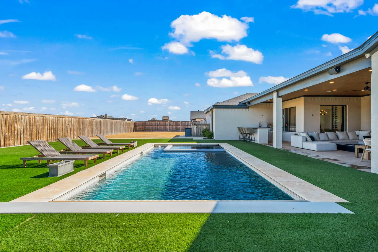 Photo 92 — 7722 47th Street, Lubbock, TX 79407