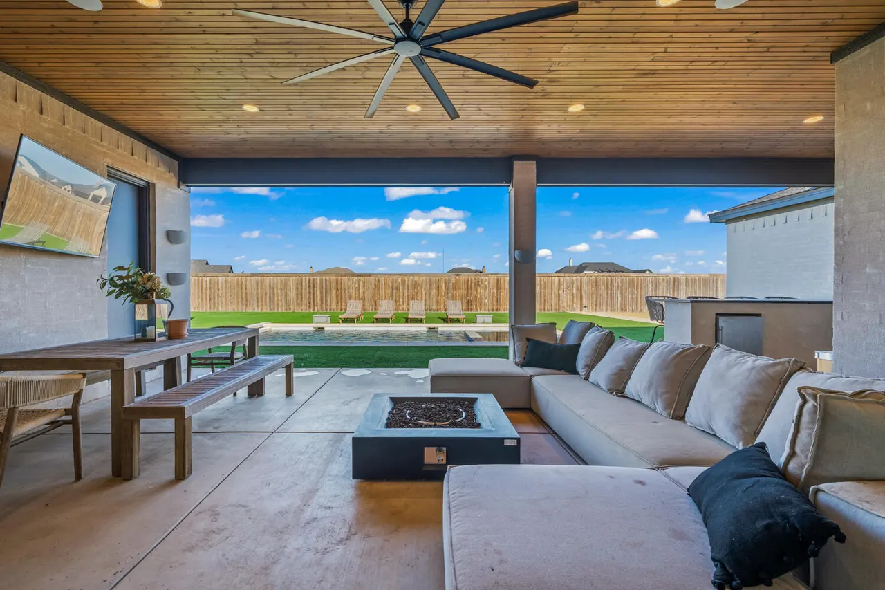 Photo 94 — 7722 47th Street, Lubbock, TX 79407