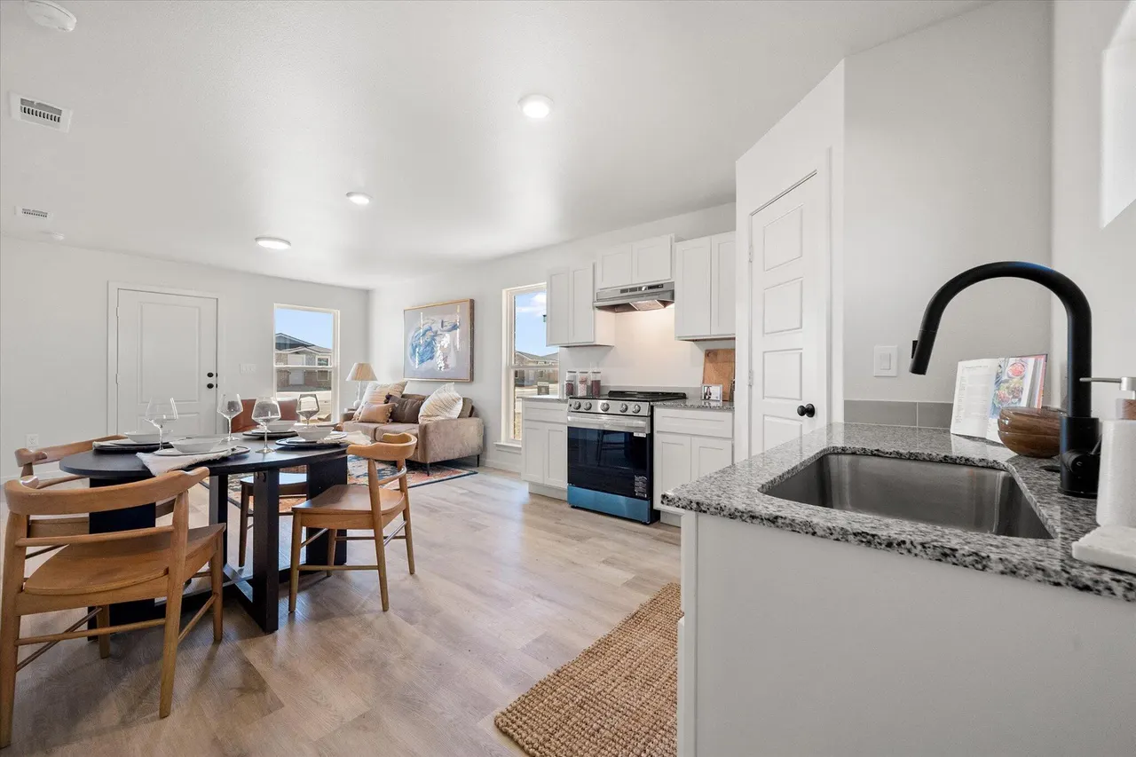 Photo 10 — 5506 Smith Street, Lubbock, TX 79416