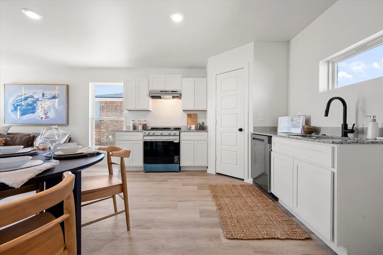 Photo 9 — 5506 Smith Street, Lubbock, TX 79416