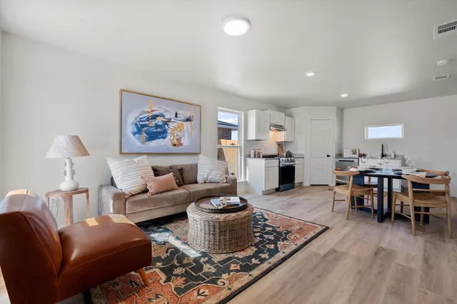 Photo 3 — 5506 Smith Street, Lubbock, TX 79416