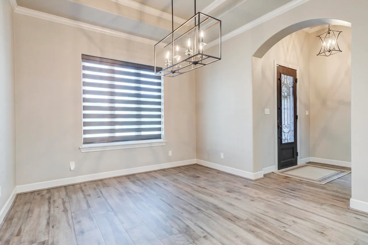 Photo 13 — 617 N 9th Street, Wolfforth, TX 79382
