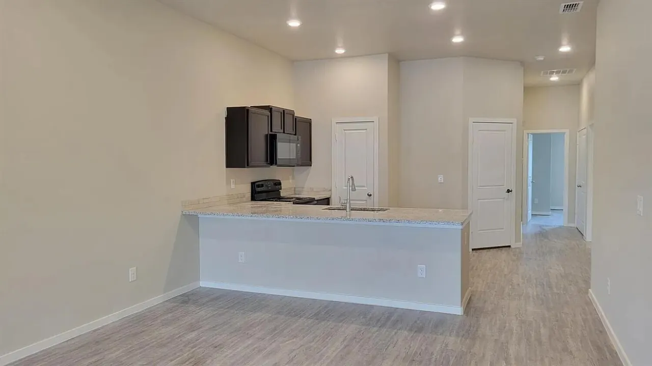 Photo 7 — 1621 133rd Street, Lubbock, TX 79423