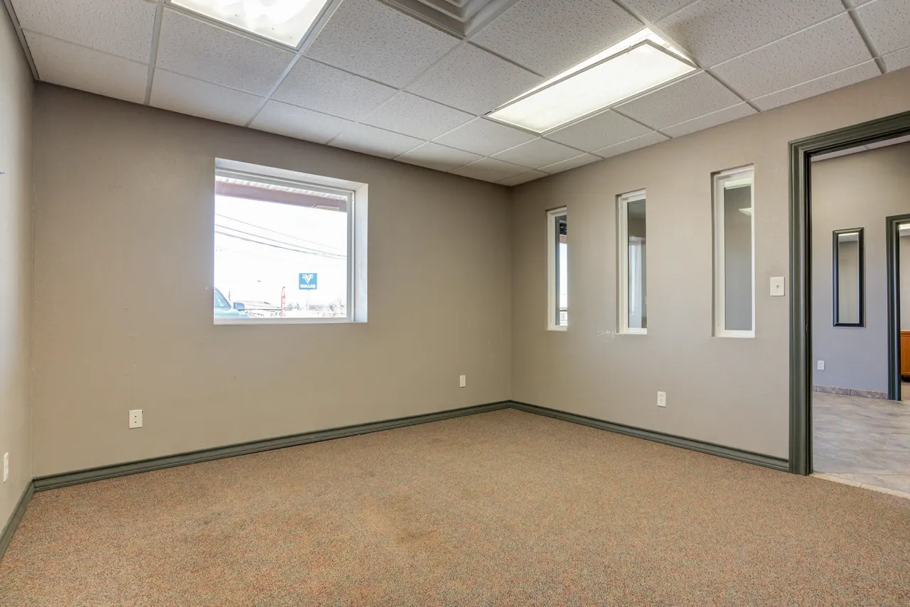 Photo 7 — 1106 Seagraves Road, Brownfield, TX 79316