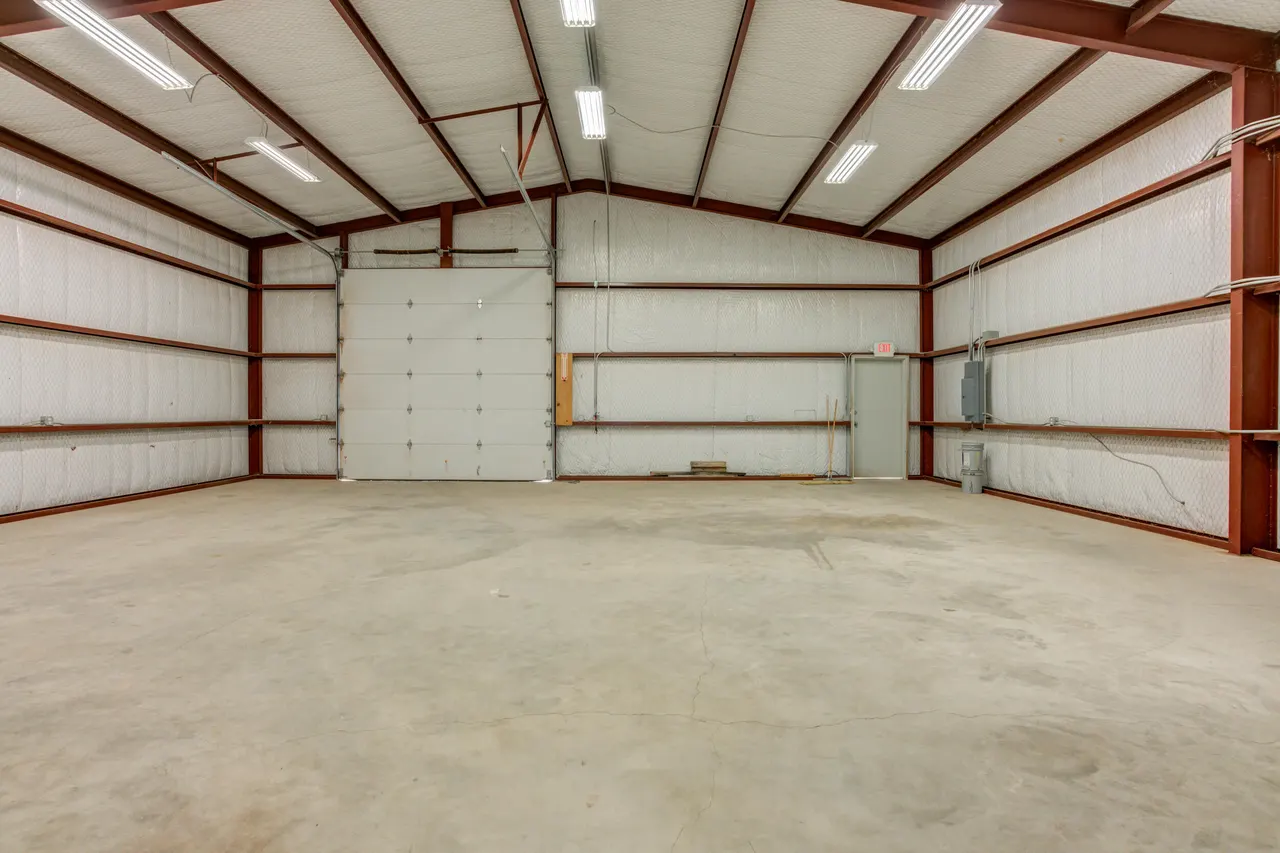 Photo 17 — 1106 Seagraves Road, Brownfield, TX 79316