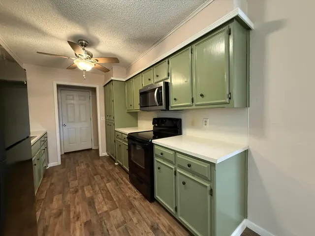 Photo 5 — 5729 89th Street, Lubbock, TX 79424