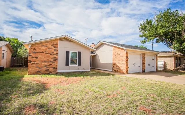 Photo 2 — 5709 3rd Street, Lubbock, TX 79416